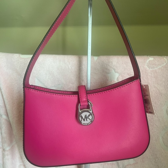 Michael Kors Lyra Small Leather Pochette - Dragonfruit Leather w/Padlock - NWT - Picture 1 of 16